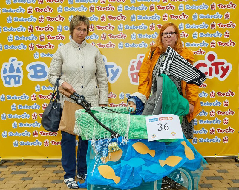 Baby City Toy City Fotosiena ATRODI sevi! Mazulis Māmiņu klubs