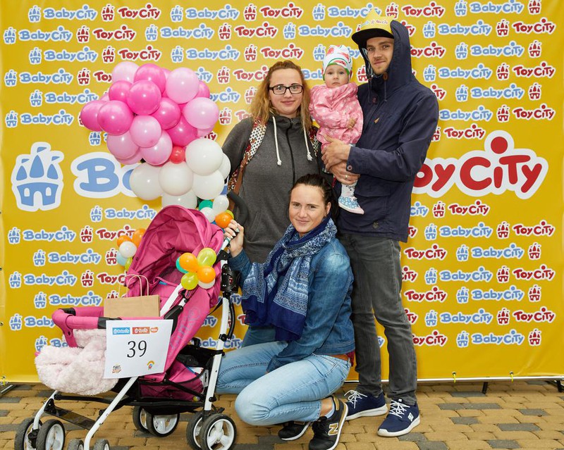 Baby City Toy City Fotosiena ATRODI sevi! Mazulis Māmiņu klubs