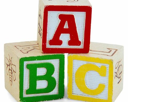 Bērni un svešvalodas. Vai jums būtu interese sūtīt savus mazos uz apmācībām?