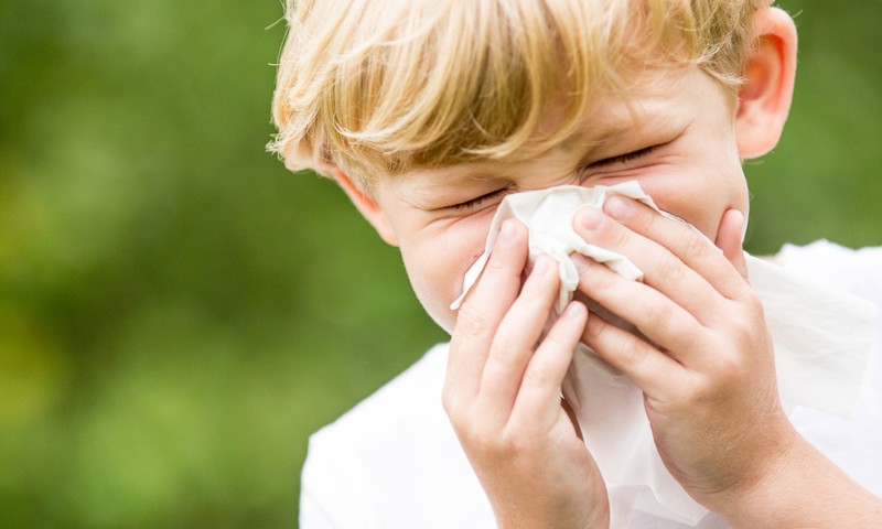 Kā palīdzēt aizliktam degunam un kā saaukstēšanos atšķirt no alerģiskā rinīta