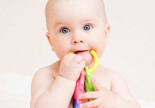 Produktu testi: Multi-Mam BabyDent Zobiņu šķilšanās