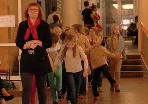 VIDEO: skolēnu attiecības ar skolotājiem