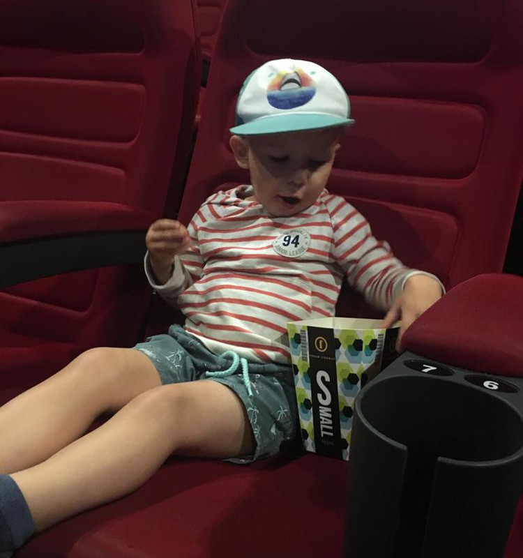 Kā sagatavoties pirmajam kino apmeklējumam