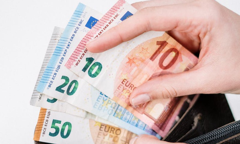 Izmaiņas Bērna piedzimšanas un Ģimenes valsts pabalsta piešķiršanā no 2021.gada