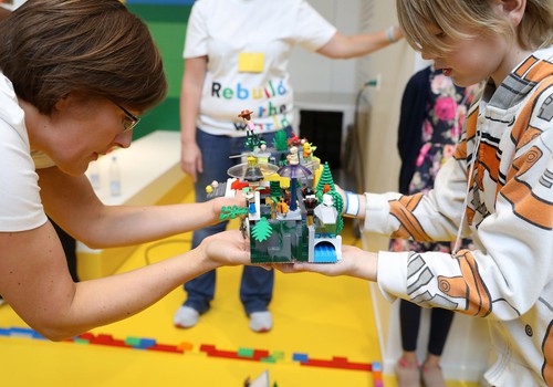 Bērnu rotaļas ar LEGO® klucīšiem- nebeidzams fantāzijas un radošuma lidojums