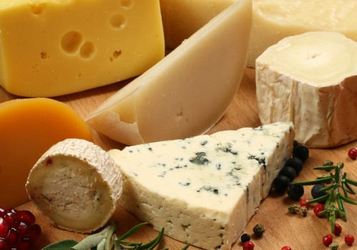 Kādus siera veidus grūtniecības laikā drīkst ēst?