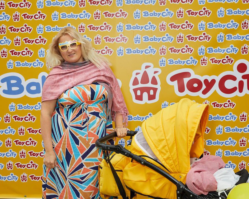 Baby City Toy City Fotosiena ATRODI sevi! Mazulis Māmiņu klubs