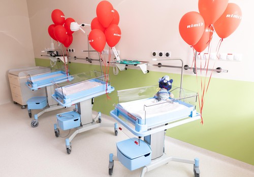 Saziedoti nepieciešamie līdzekļi Bērnu slimnīcas priekšlaikus dzimušo bērnu gultiņu iegādei