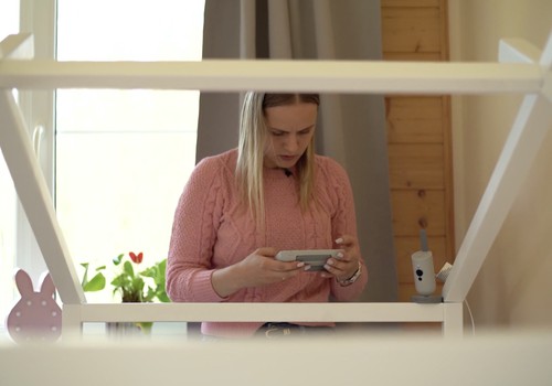 Bēbīšu klubs: Testējam mazuļa uzraudzības ierīci