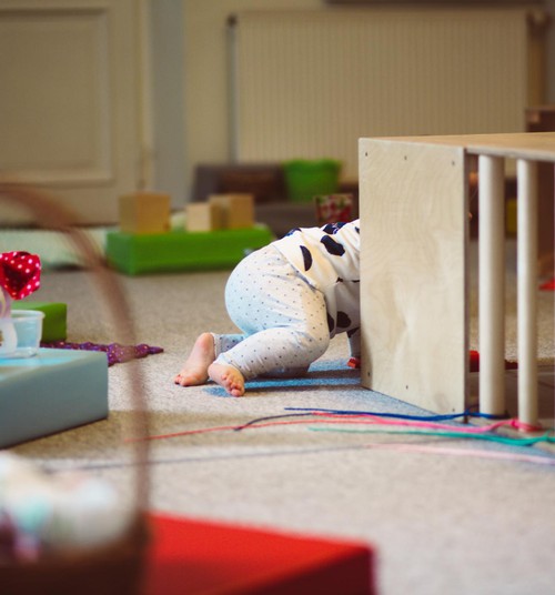 Kā rotaļājas mazulis no dzimšanas līdz 1 gadam. Fizioterapeites Klaudijas Hēlas lekcija ONLINE 23. janvārī