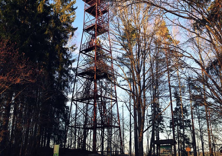 Ceļojam pavasarī- Krustkalnu skatu tornis