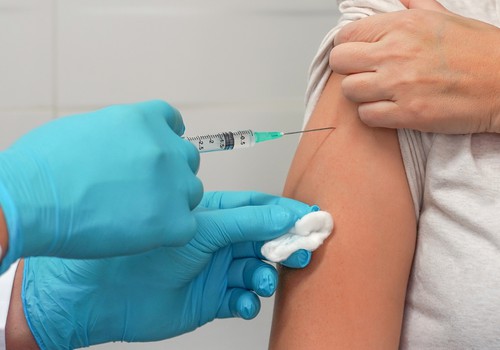 Vakcinācija pret cilvēka papilomas vīrusu vēlama arī pēc ārstēšanas