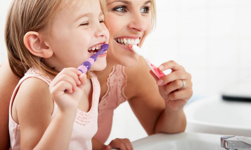 Konkurss: parādi,kā jūsu ģimenē tīrat zobus! Izvēlēsimies 5 uzvarētājus!