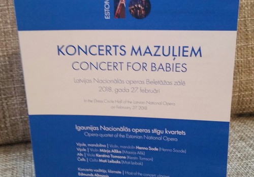 Dēliņa pirmais klasiskās mūzikas koncerts...