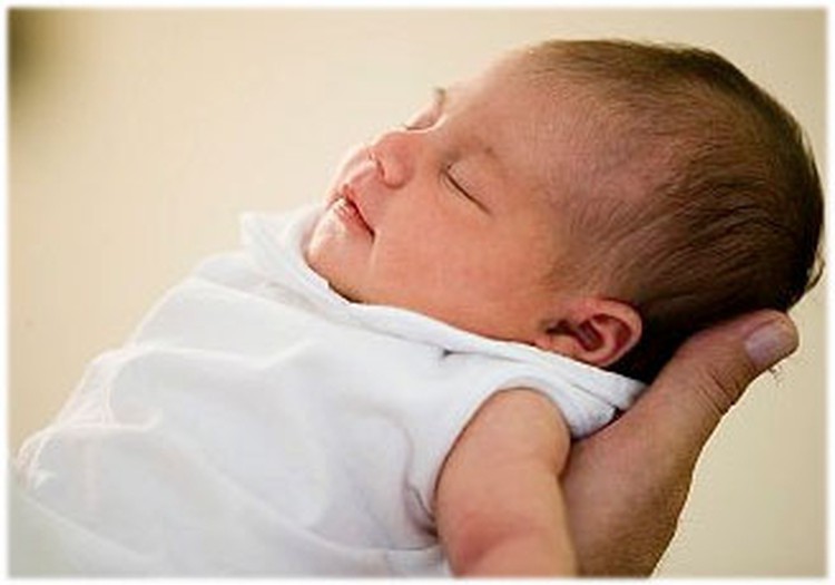 Topošā māmiņa Ilze: Par jaundzimušā aprūpi var runāt stundām ilgi!