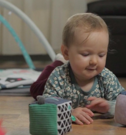 Superbēbis 2020: Rotaļāšanās un rotaļlietu izvēle mazulim