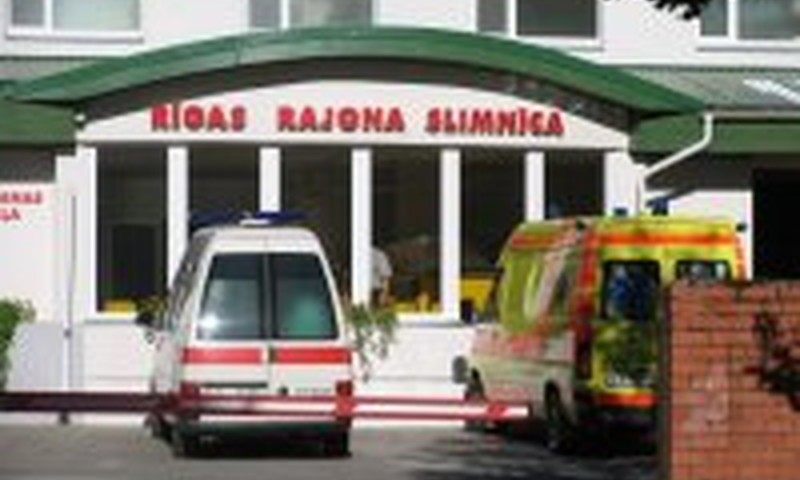 Rīgas rajona slimnīcā Siguldā mudina saglabāt Dzemdību nodaļu