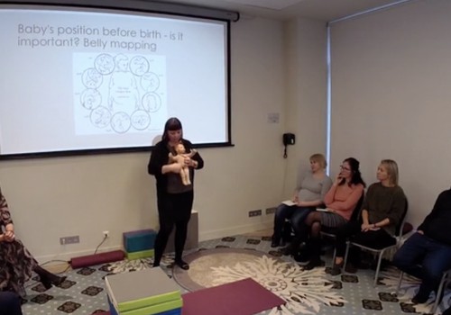 VIDEOlekcija vecmātei Maret Voites "Aktīva mamma, aktīvs bēbītis, aktīvas dzemdības!"