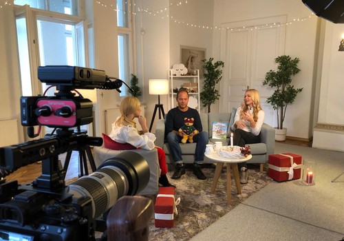 12.12. STV: Rūta un Lauris Reiniki, piparkūku groziņi, rotaļlietu izvēle bērniem, vitamīni topošajai māmiņai