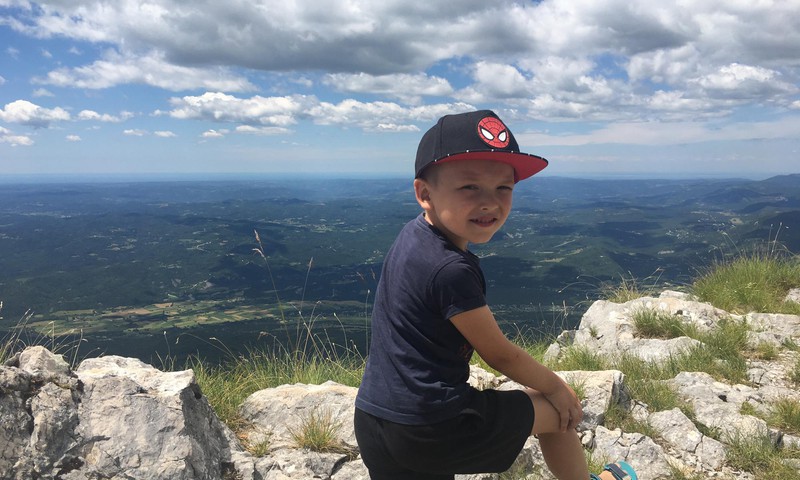 Braucam ar bērniem uz Horvātiju: Jāņos kāpām kalnā